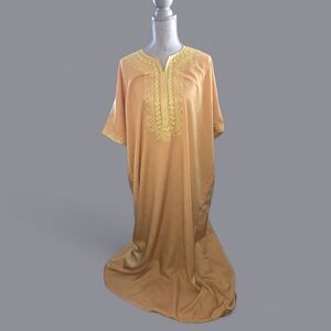 Mens One Size Fits Most Morroccan Robe Caftan Kaftan Yellow Lovely Embroidery